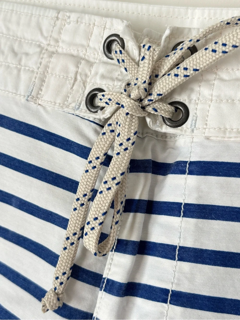 J. Crew Women’s Navy & White Striped Nautical Beach Board Shorts Size 10